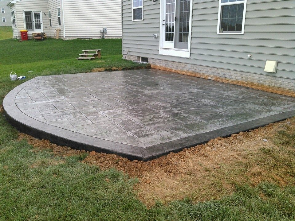 Lasting Impressions Quality Concrete, Brushed Concrete Patio With Stamped Border